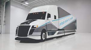 Daimler's supertruck receives 115% efficiency improvement daimler super truck banner