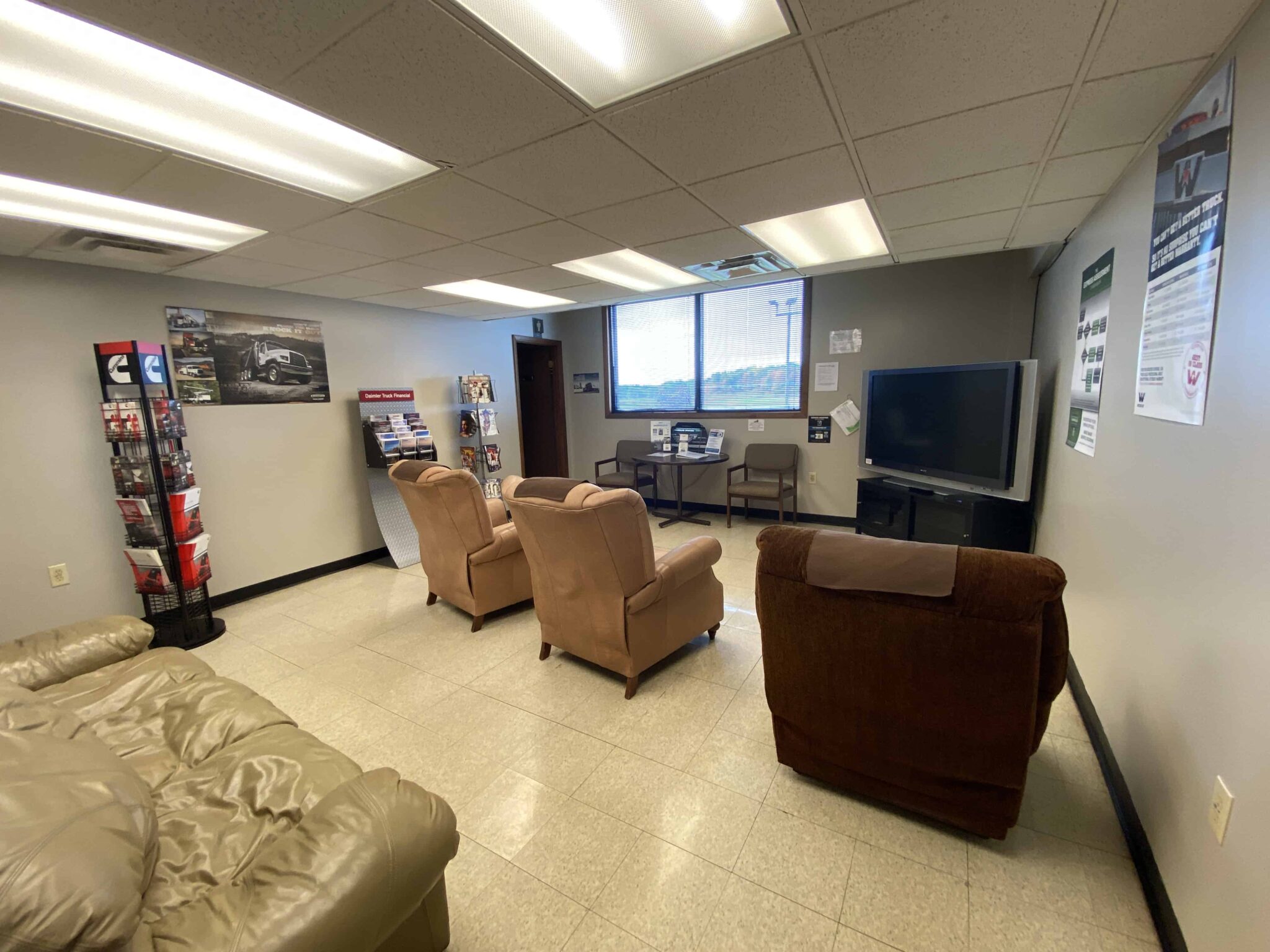 Amenities | Tracey Road Equipment