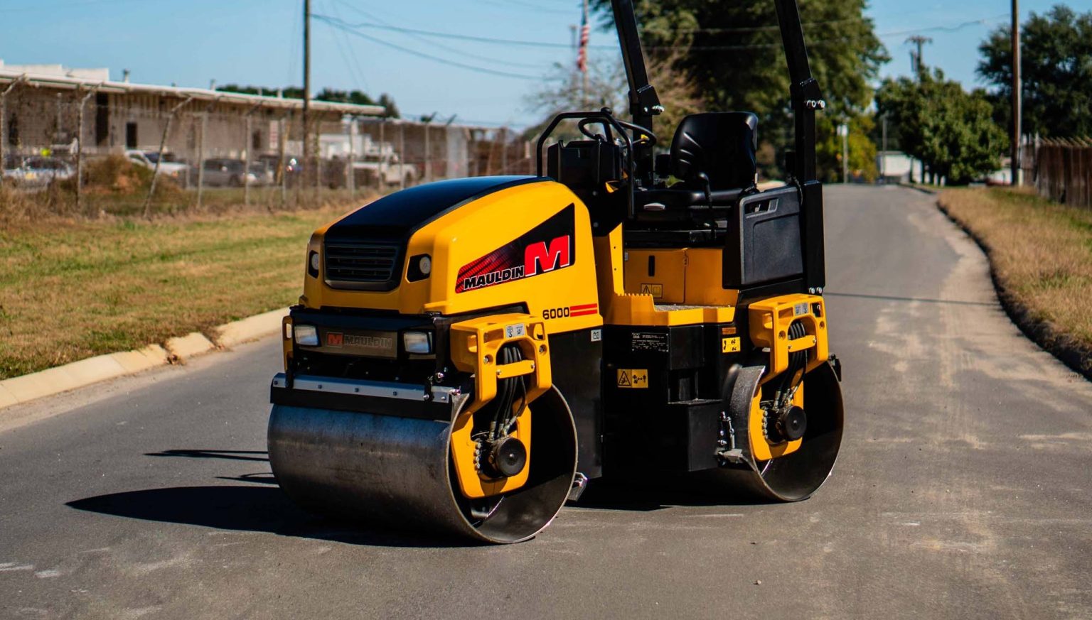 Mauldin Mauldin Asphalt Pavers | Tracey Road Equipment
