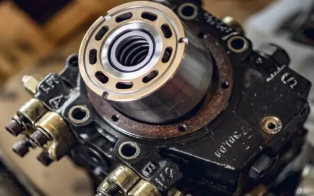 Hydraulic pump failures