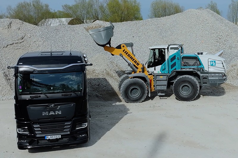 Liebherr construction - hydrogen