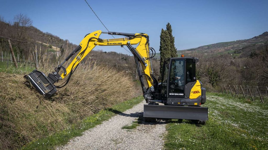 Compact control, serious power: new holland midi excavators explained new holland midi excavators blog2