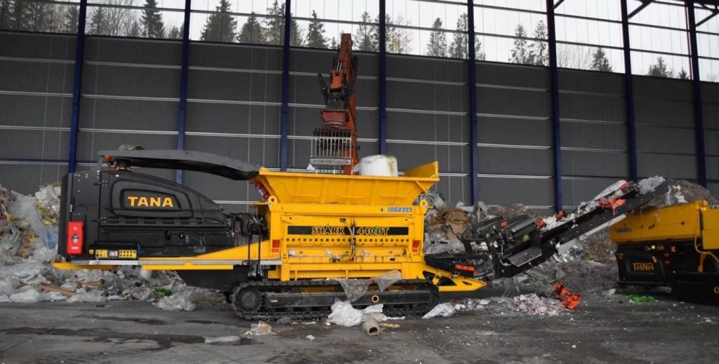 Tana hammerhead shredders