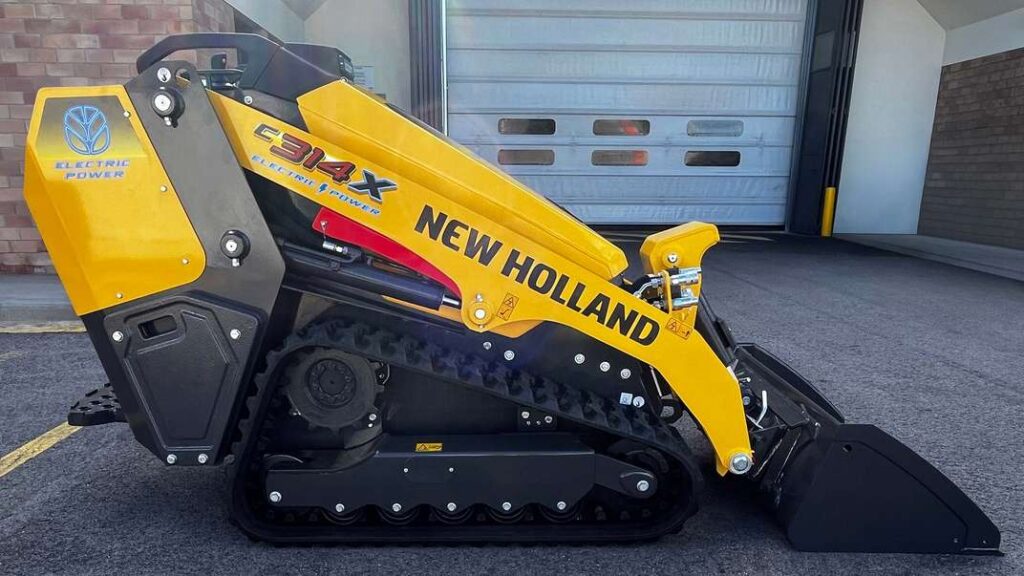 New holland electric compact equipment: meet the e25x and c314x new holland c314x electric mini track loader 1