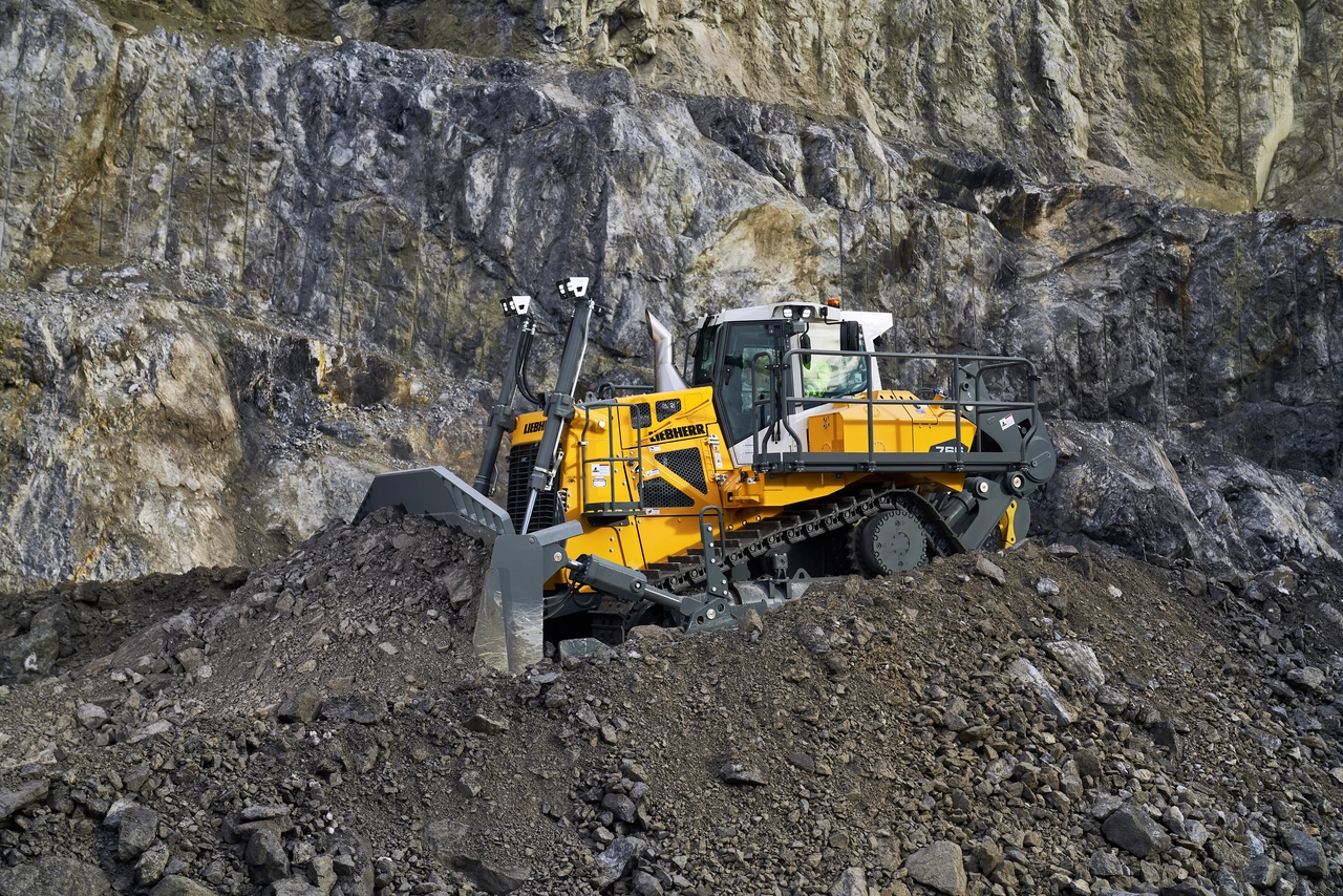 Liebherr crawler tractors liebherr crawler tractors pr766