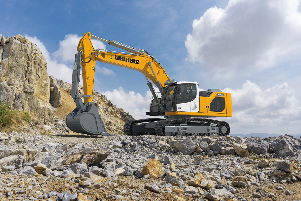 Liebherr crawler excavators liebherr r945 litronic