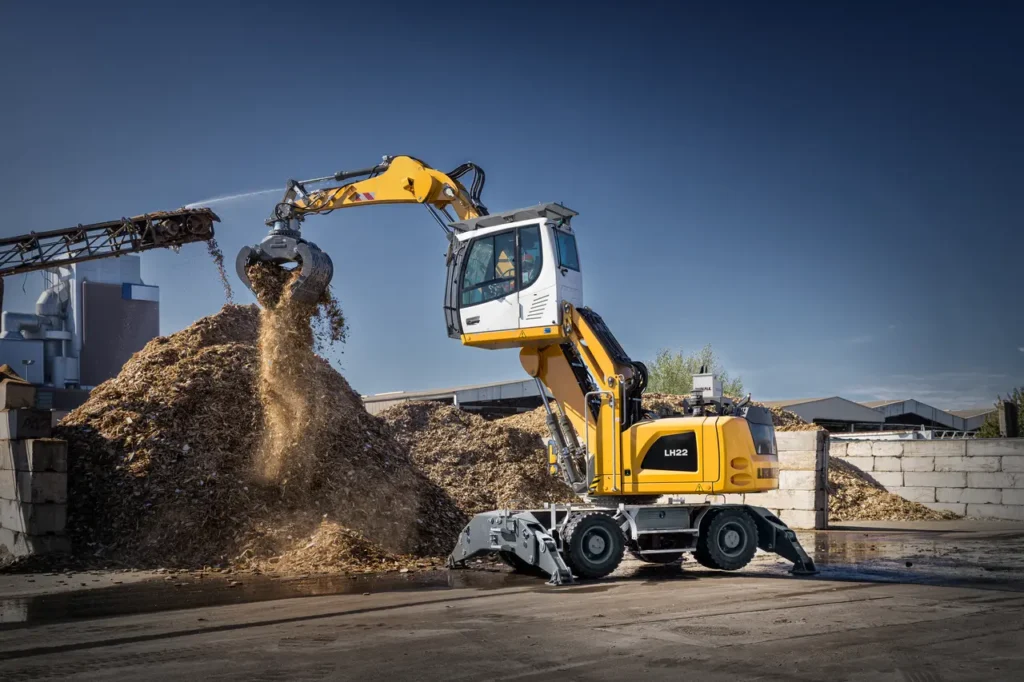 Liebherr mobile material handlers - lh22m industry litronic