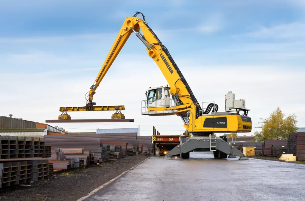 Liebherr mobile material handlers - lh80m port litronic