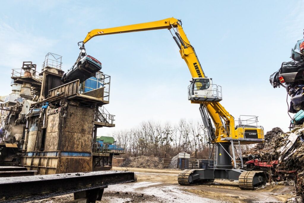 Liebherr crawler material handlers - lh60c high rise industry litronic