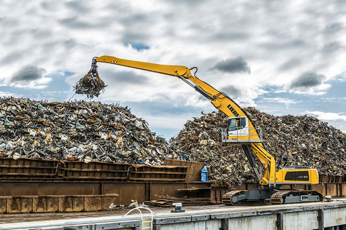 Liebherr crawler material handlers - lh80c industry litronic