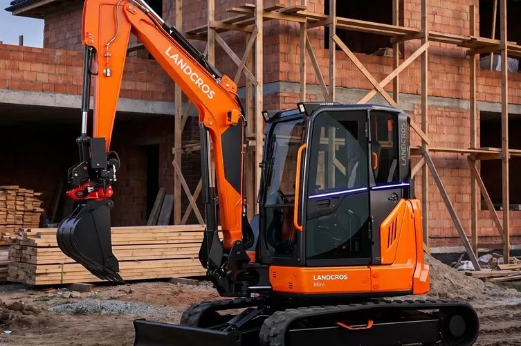 Landcros mini excavators - hitachi