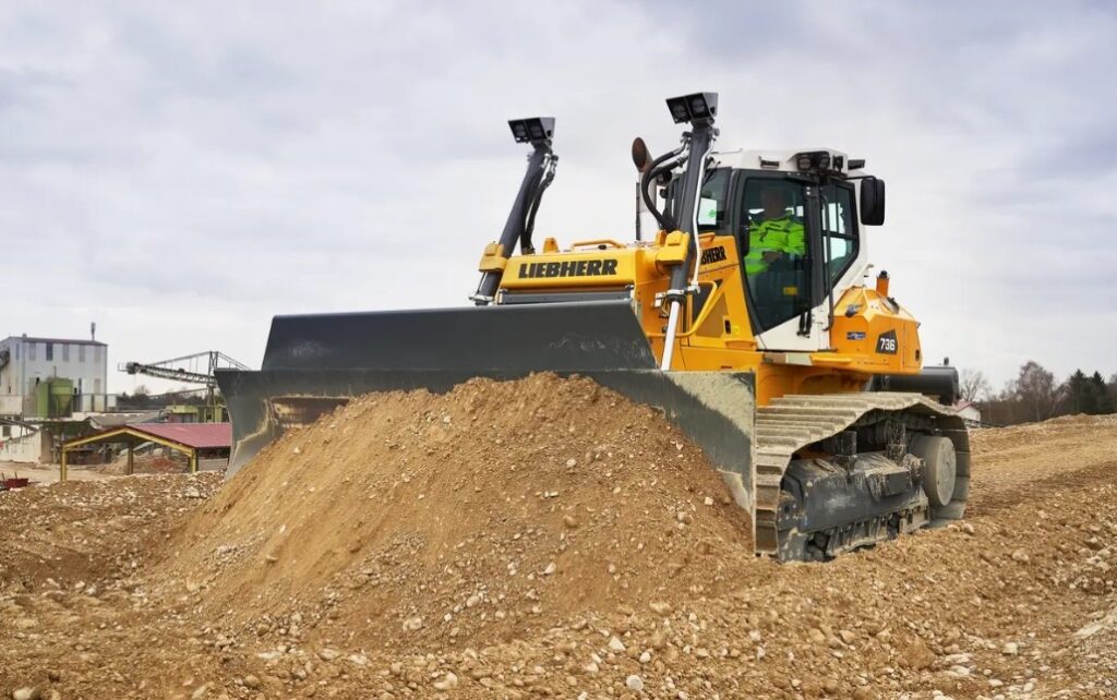 Liebherr dozers - pr736 litronic