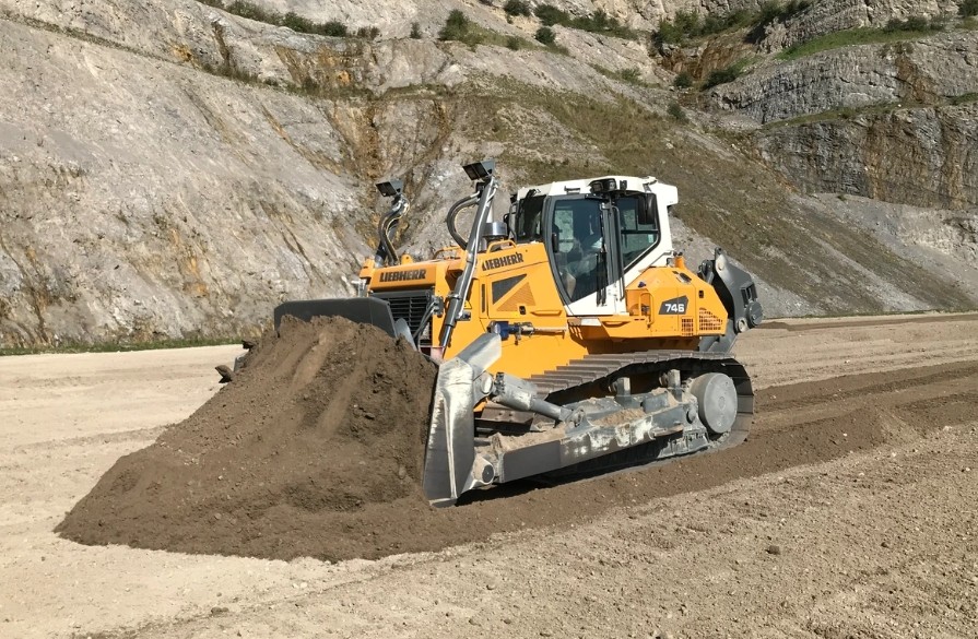 Liebherr dozers - pr746 litronic