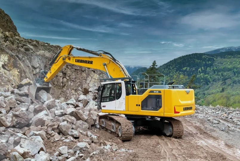 Liebherr crawler excavators - r945 - g8