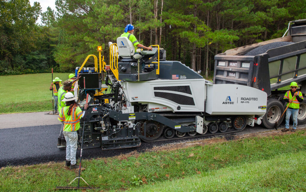 Astec rp-175 paver - highway class